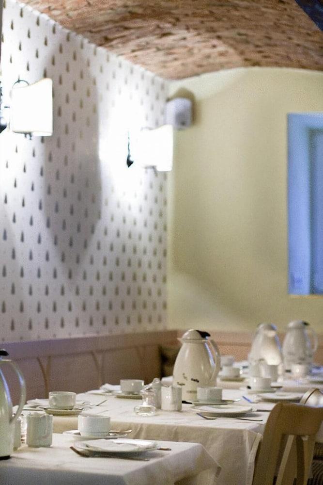Atel Hotel Lasserhof Salzburg Restaurant foto