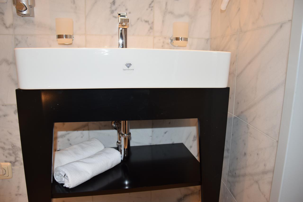 Atel Hotel Lasserhof Salzburg Buitenkant foto